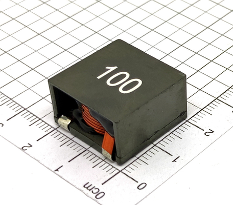 El inductor plano de gran intensidad 50uH del alambre de cobre de la resistencia baja protegió Constrution