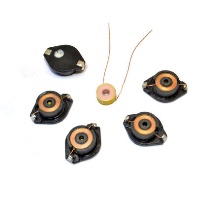 Inductor de filtración de alta frecuencia del poder de la bobina de obstrucción de la base de ferrita SMD SMD